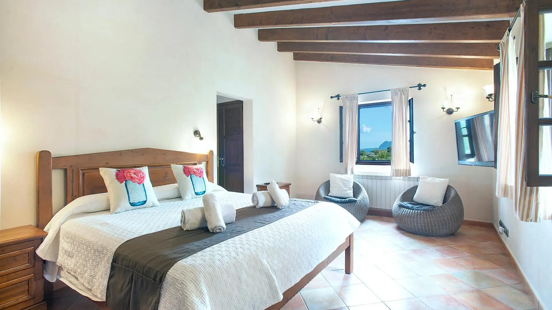 Owl Booking Villa Can Morro - Magnificent Views Pollenca 0*,  Spain